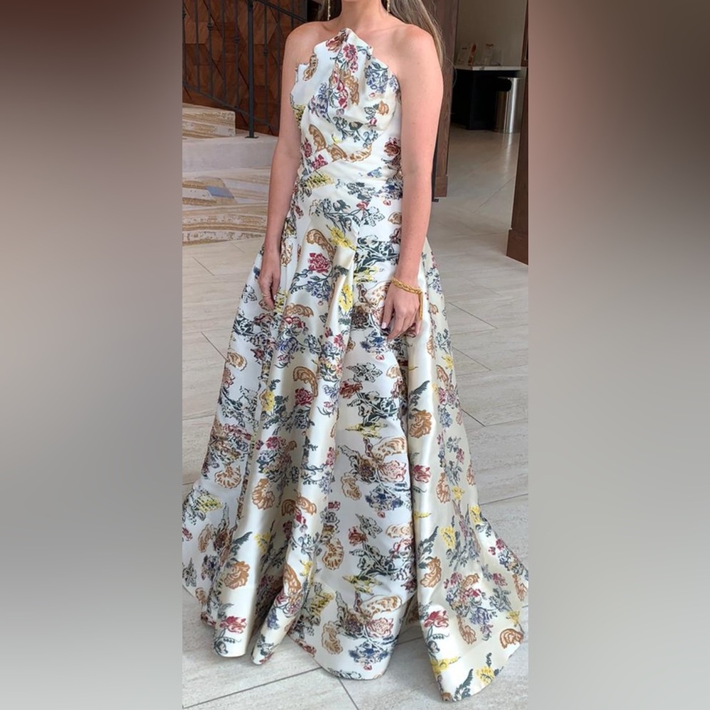 Oscar de la renta floral fil coupe gown